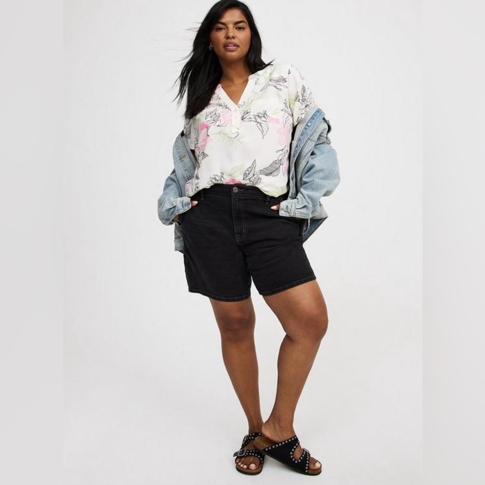 Harper Challis Short Sleeve Blouse - Picture 2 of 4